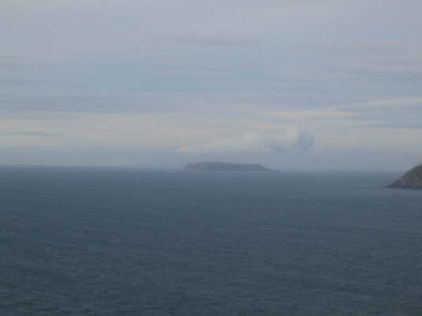 La Mana Island. Un peu à gauche, très légèrement, on voit la Kap