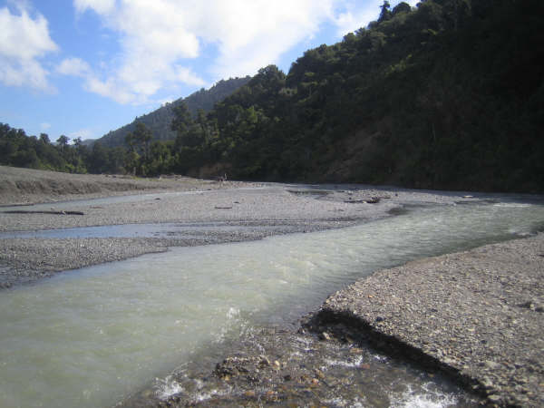 L'Orongoro River ...