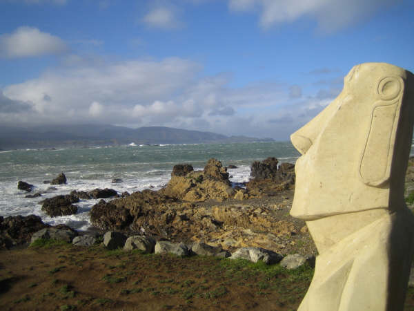 Statue maori