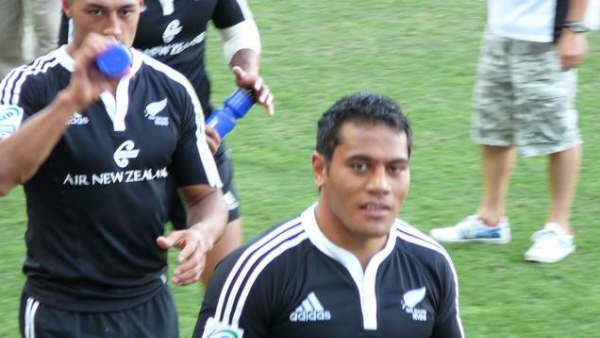 ... à photographier quelques Néo-Zélandais. Au final, les Fidjiens seront arrivés second, derrière Les Iles Samoannes!!!!