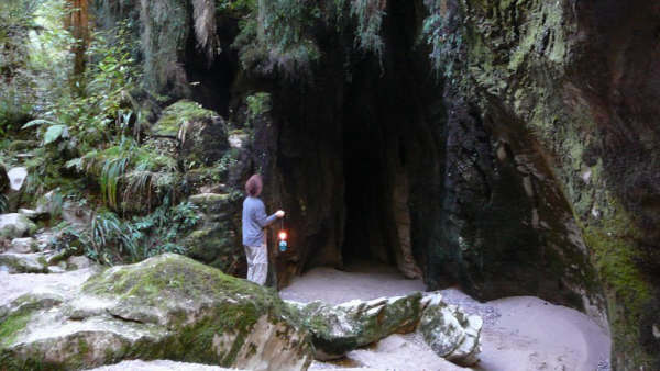 Plus tard, avec Seb, on visite des grottes ...