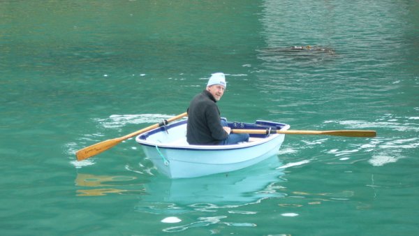 Peter sort  le dinghy
