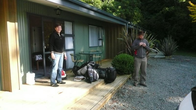 Lundi matin. Nous sommes à Havelock et avons dormi dans un motel pour faciliter la préparation des bagages: nous rendons le van ce soir.