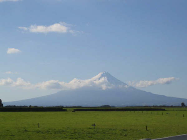 La première apparition du Mont Taranaki (ou Mont Egmont), vendre